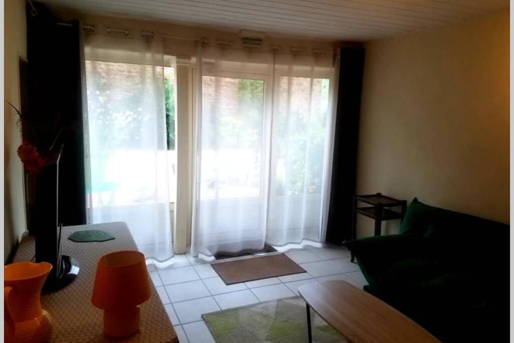 Petit Gite Ou Chambre D'Hotes 2/4 Personnes Buffieres Esterno foto